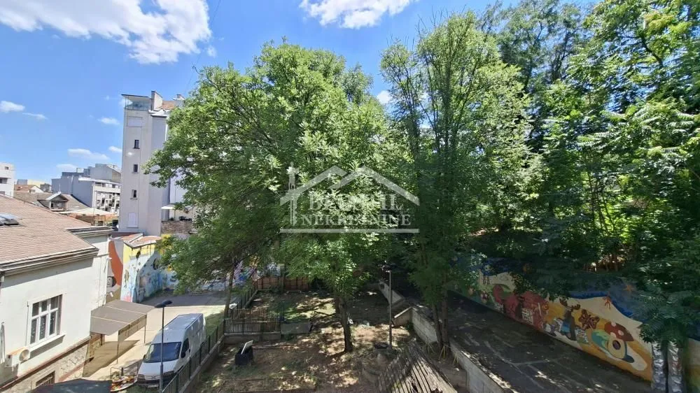 Izdavanje, dvosoban stan, 41m², Stari Grad, Beograd