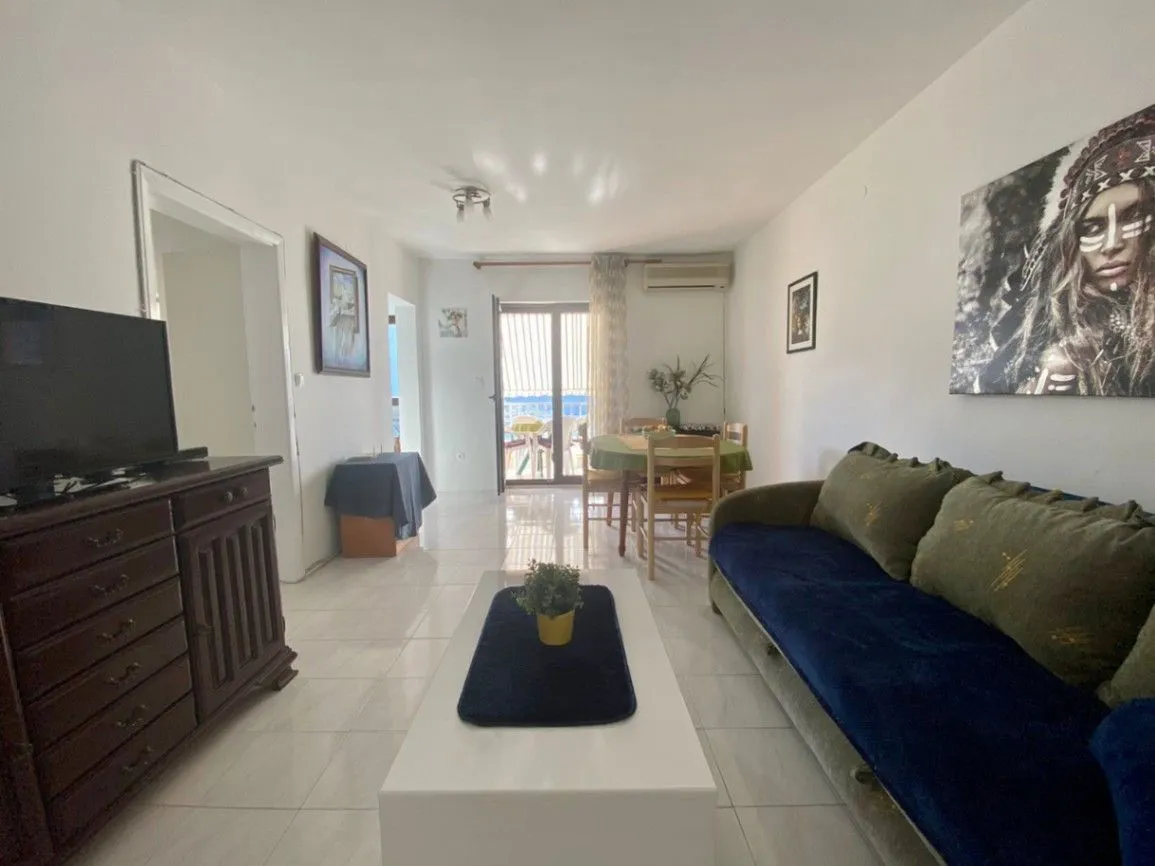 Prodaja, dvosoban stan, 51m², Dobrota, Kotor