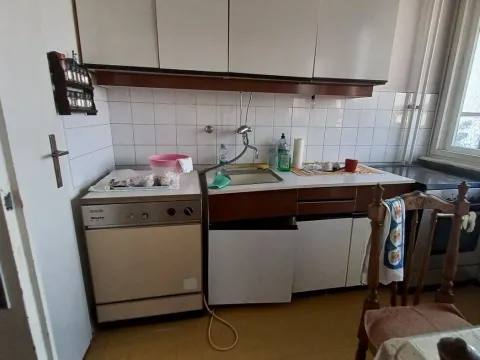 Sale, three bedroom apartment, 89m², Lion, Zvezdara Sve Podlokacije - image 3