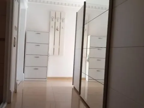 Izdavanje, trosoban stan, 130m², Gorice, Bijelo Polje - image 10