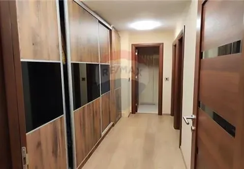 Izdavanje, dvosoban stan, 82m², Centar, Niš - image 17