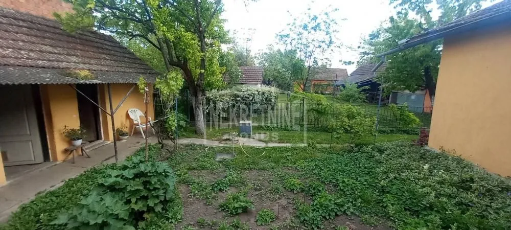 Prodaja, kuća, 178m², Verušić, Subotica