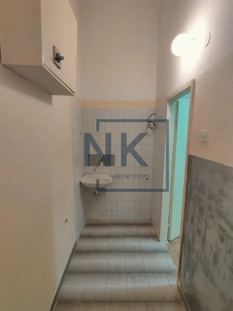 Sale, office space, 36m², Lepa Kata, Podgorica