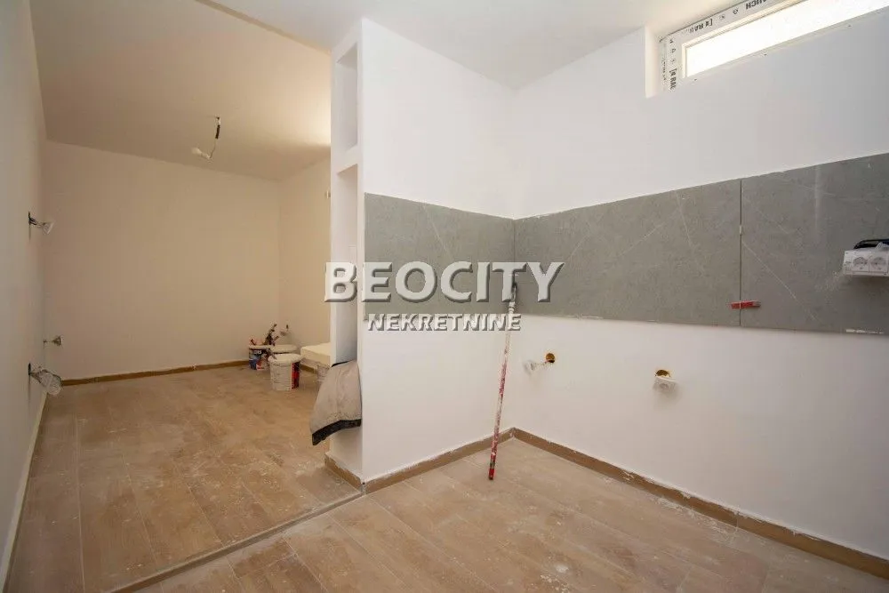 Prodaja, stan, 32m², Farmaceutski Fakultet, Voždovac Sve Podlokacije