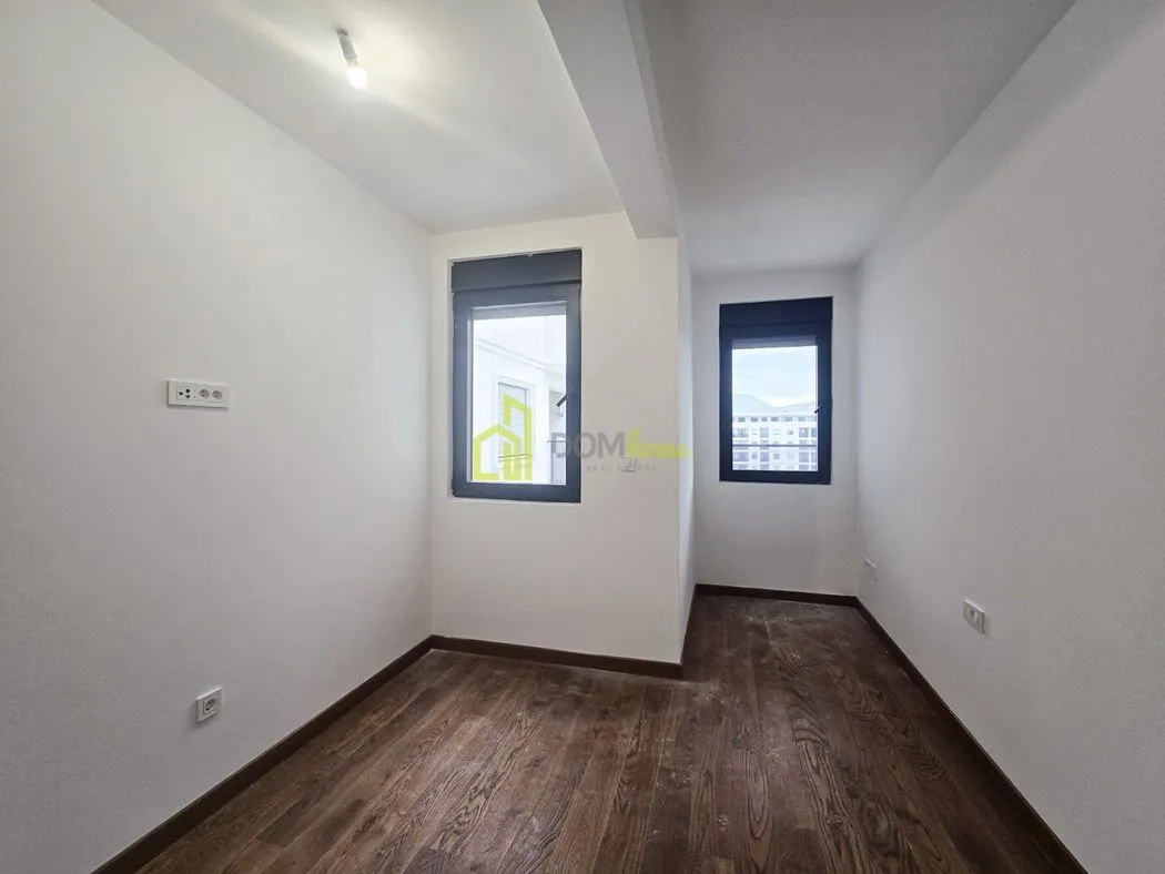 Izdavanje, dvosoban stan, 64m², Tološka šuma, Podgorica
