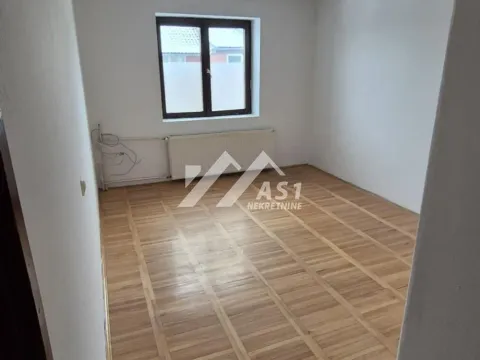 Rent, house, 180m², Veternička rampa, Novi Sad Sve Podlokacije - image 5