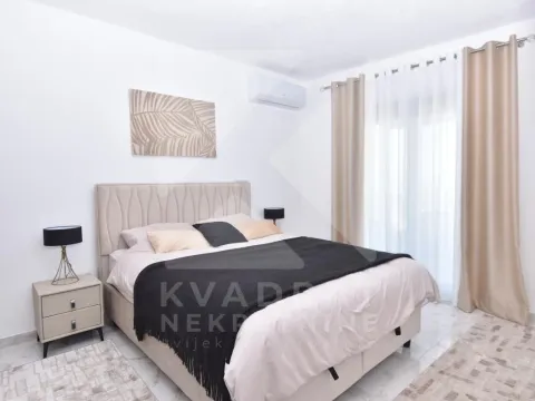 Rent, house, 130m², Zlatica, Podgorica - image 12