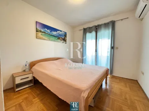 Izdavanje, dvosoban stan, 70m², Stari Aerodrom, Podgorica - image 7