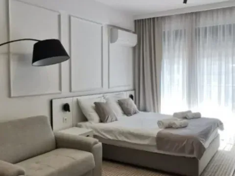 Prodaja, garsonjera, 35m², Centar, Budva
