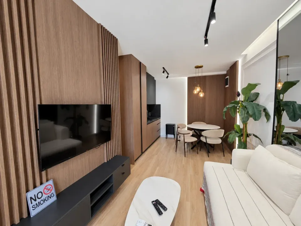Rent, studio apartment, 30m², Tivat, Crna Gora