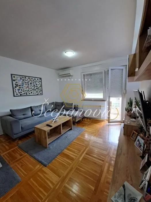 Prodaja, dvosoban stan, 49m², Rotkvarija, Novi Sad Sve Podlokacije