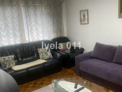 Prodaja, dvosoban stan, 61m², Voždovac Sve Podlokacije, Beograd - image 1