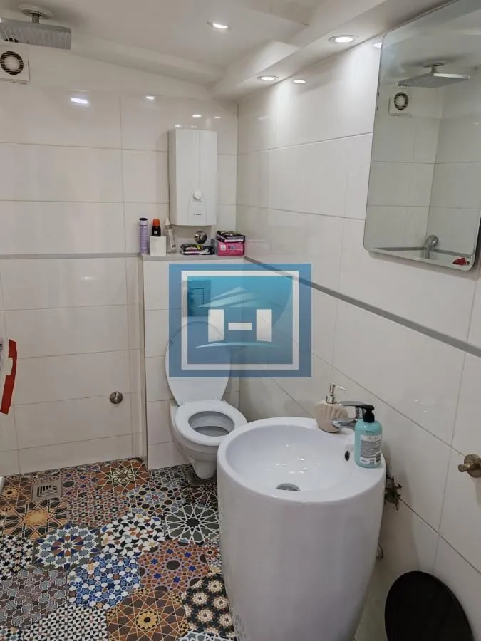 Sale, three bedroom apartment, 72m², Botanička Bašta, Palilula Sve Podlokacije