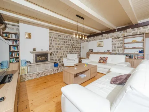 Sale, house, 458m², Kuljače, Budva - image 4