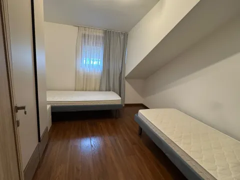 Rent, three bedroom apartment, 90m², Master Kvart, Podgorica - image 5