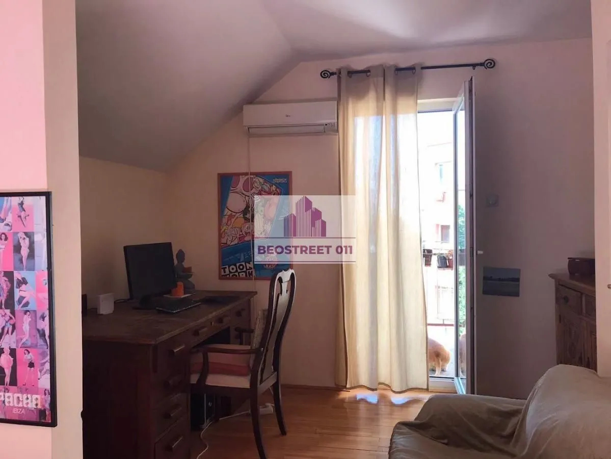 Sale, house, 139m², Crveni Krst, Beograd