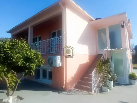 Rent, two bedroom apartment, 104m², Tološi, Podgorica - image 2