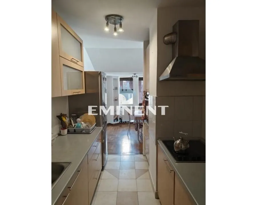 Rent, three bedroom apartment, 90m², Novi Beograd Sve Podlokacije, Beograd