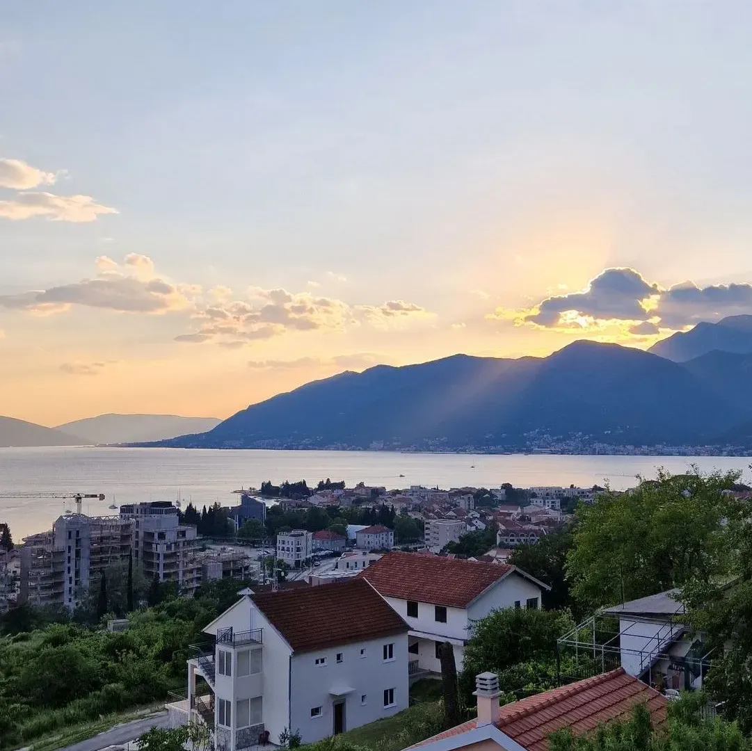 Sale, house, 312m², Tivat, Crna Gora
