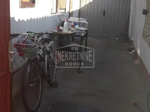 Prodaja, trosoban stan, 70m², Novo Selo, Subotica - image 6