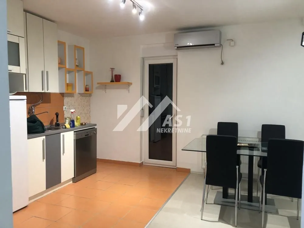 Rent, two bedroom apartment, 62m², Avijatičarsko naselje, Novi Sad Sve Podlokacije