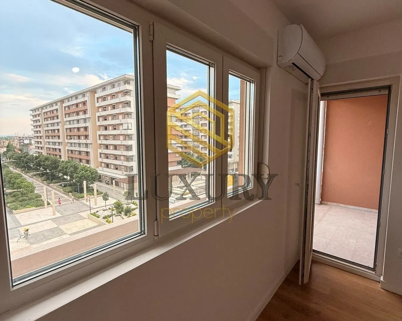 Rent, one bedroom apartment, 49m², Central Point, Podgorica