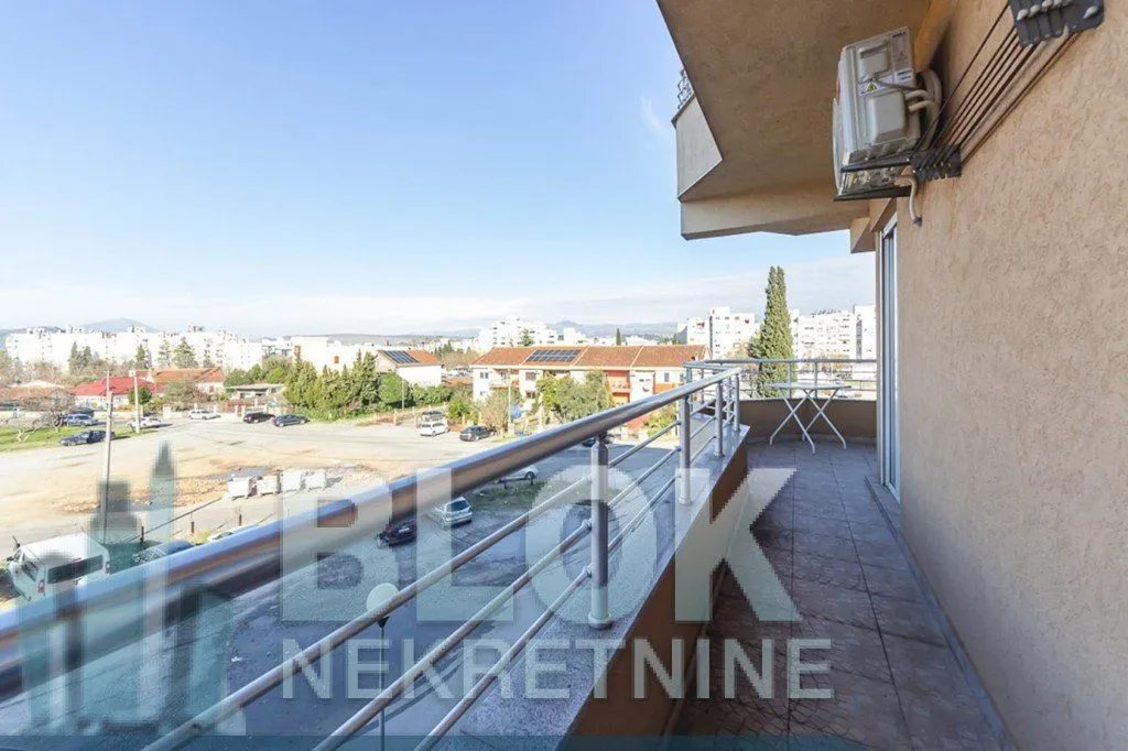 Izdavanje, dvosoban stan, 93m², Zabjelo, Podgorica