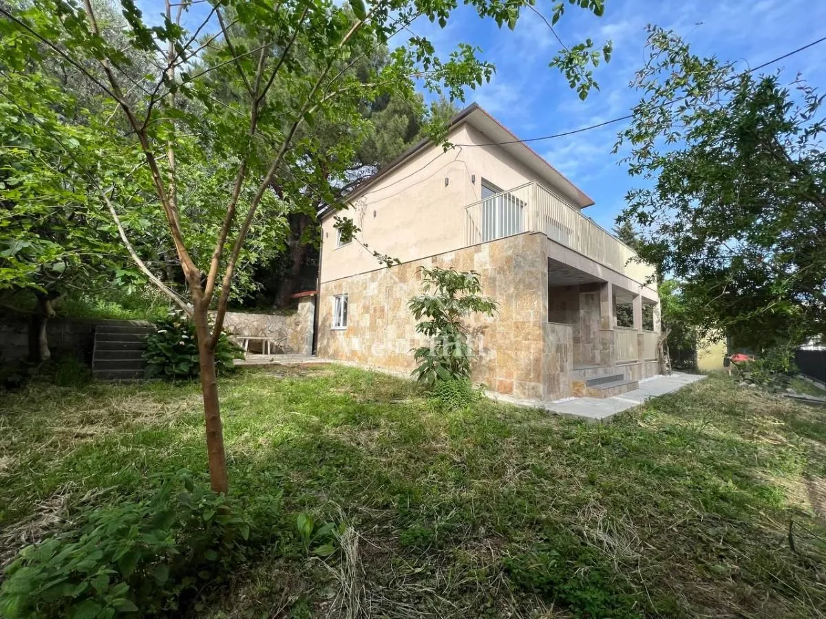 Prodaja, kuća, 155m², Bar, Crna Gora