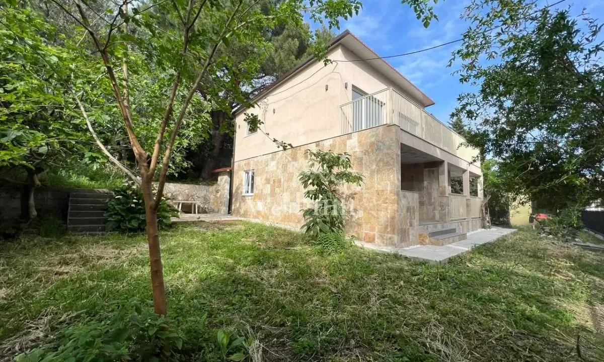Prodaja, kuća, 155m², Bar, Crna Gora