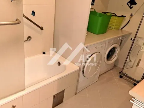 Izdavanje, četvorosoban stan, 100m², Rotkvarija, Novi Sad Sve Podlokacije - image 8