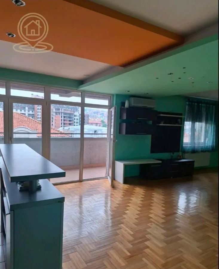 Prodaja, trosoban stan, 104m², Palilula, Niš