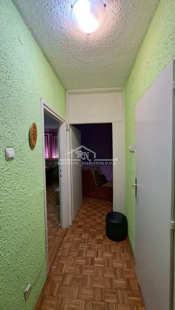 Rent, one bedroom apartment, 41m², Labudovo Brdo, Beograd