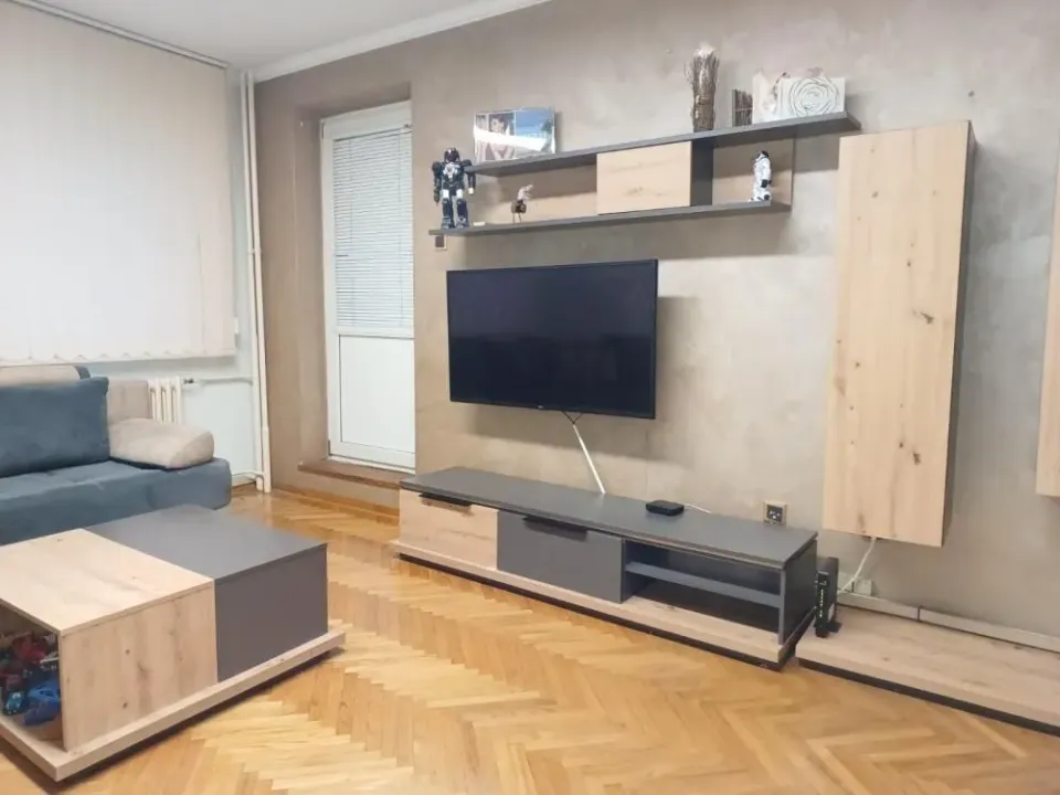 Rent, three bedroom apartment, 100m², Novi Beograd Sve Podlokacije, Beograd