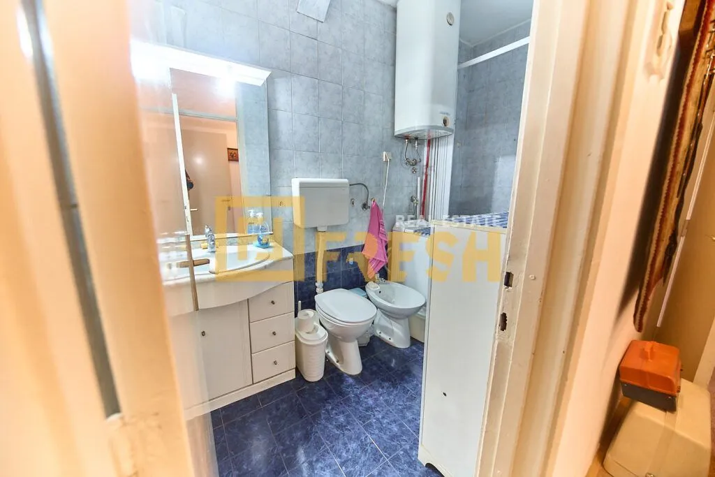 Prodaja, dvosoban stan, 70m², Preko Morače, Podgorica
