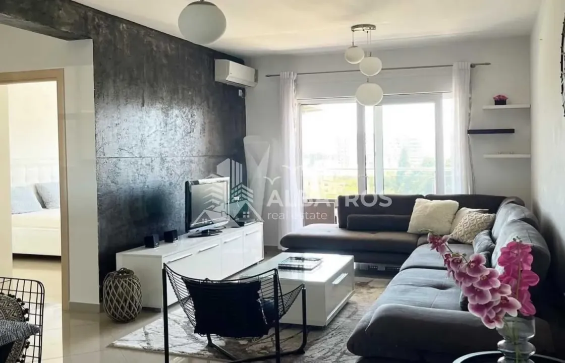 Izdavanje, jednosoban stan, 67m², Ilino, Bar
