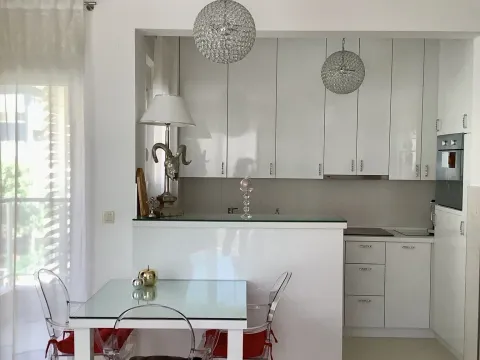 Prodaja, trosoban stan, 58m², Centar, Budva - image 7