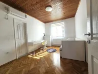 Rent, house, 390m², Zagorič, Podgorica - image 19