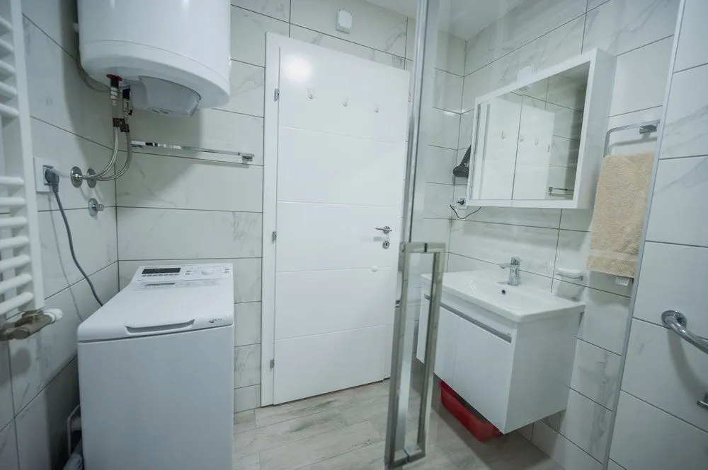 Prodaja, jednosoban stan, 39m², Banja Koviljača, Loznica