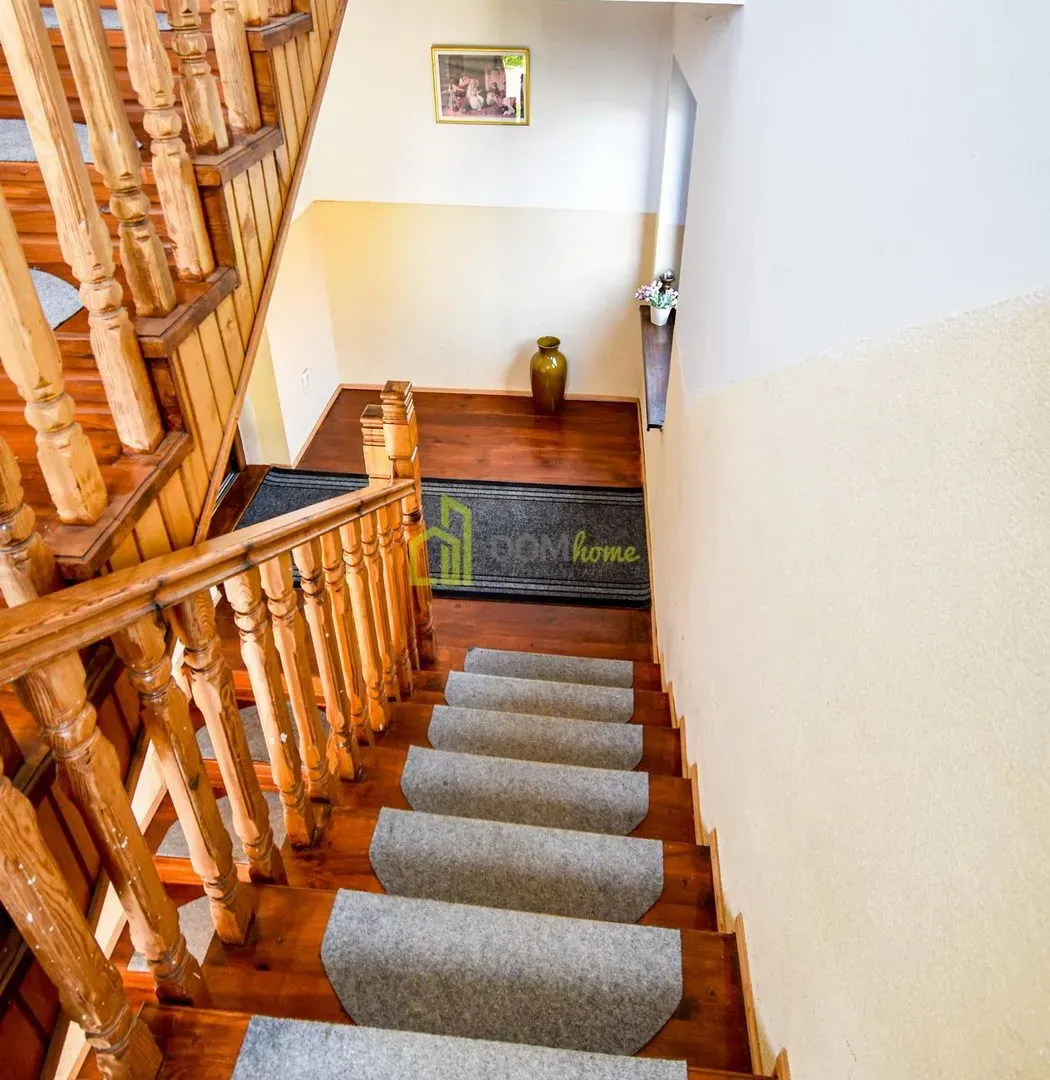 Sale, house, 370m², Tološi, Podgorica