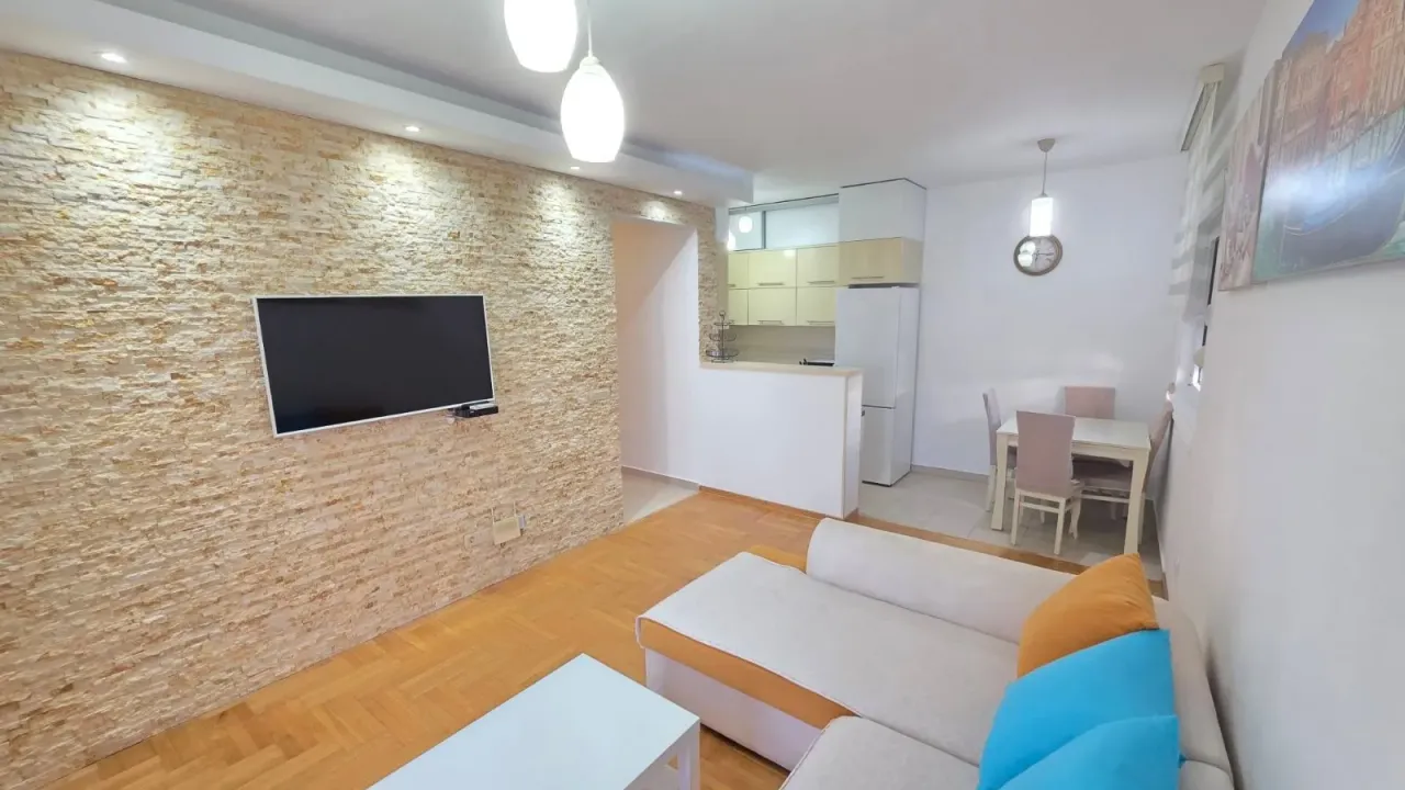 Rent, two bedroom apartment, 60m², Budva okolina, Budva