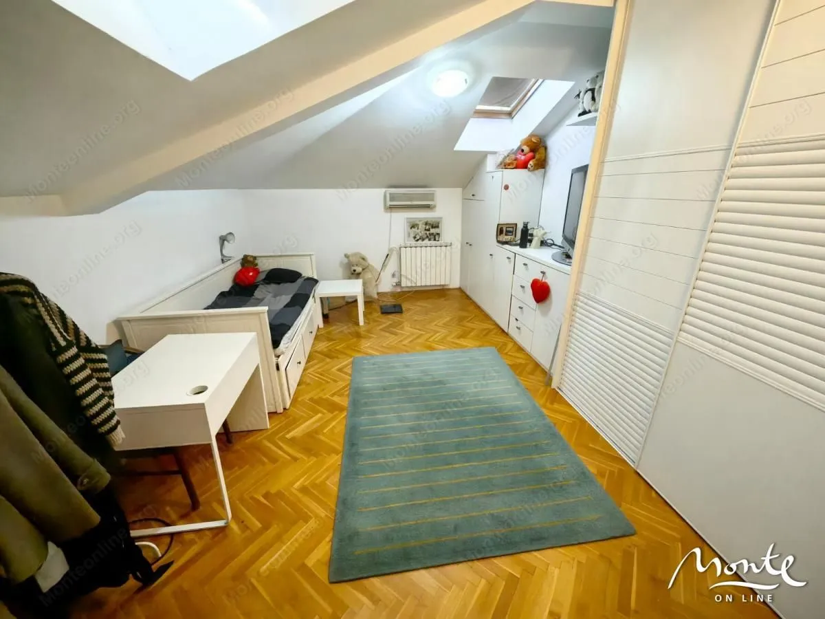 Prodaja, trosoban stan, 91m², Podgorica, Crna Gora