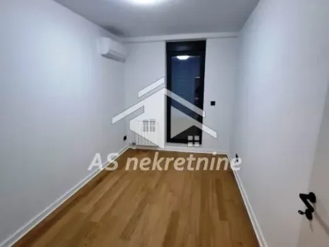 Izdavanje, trosoban stan, 72m², Crveni Krst, Beograd - image 4