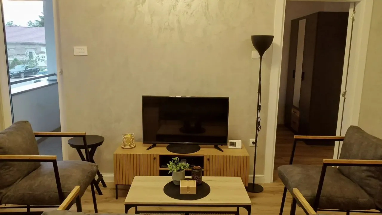 Rent, two bedroom apartment, 48m², Centar, Subotica