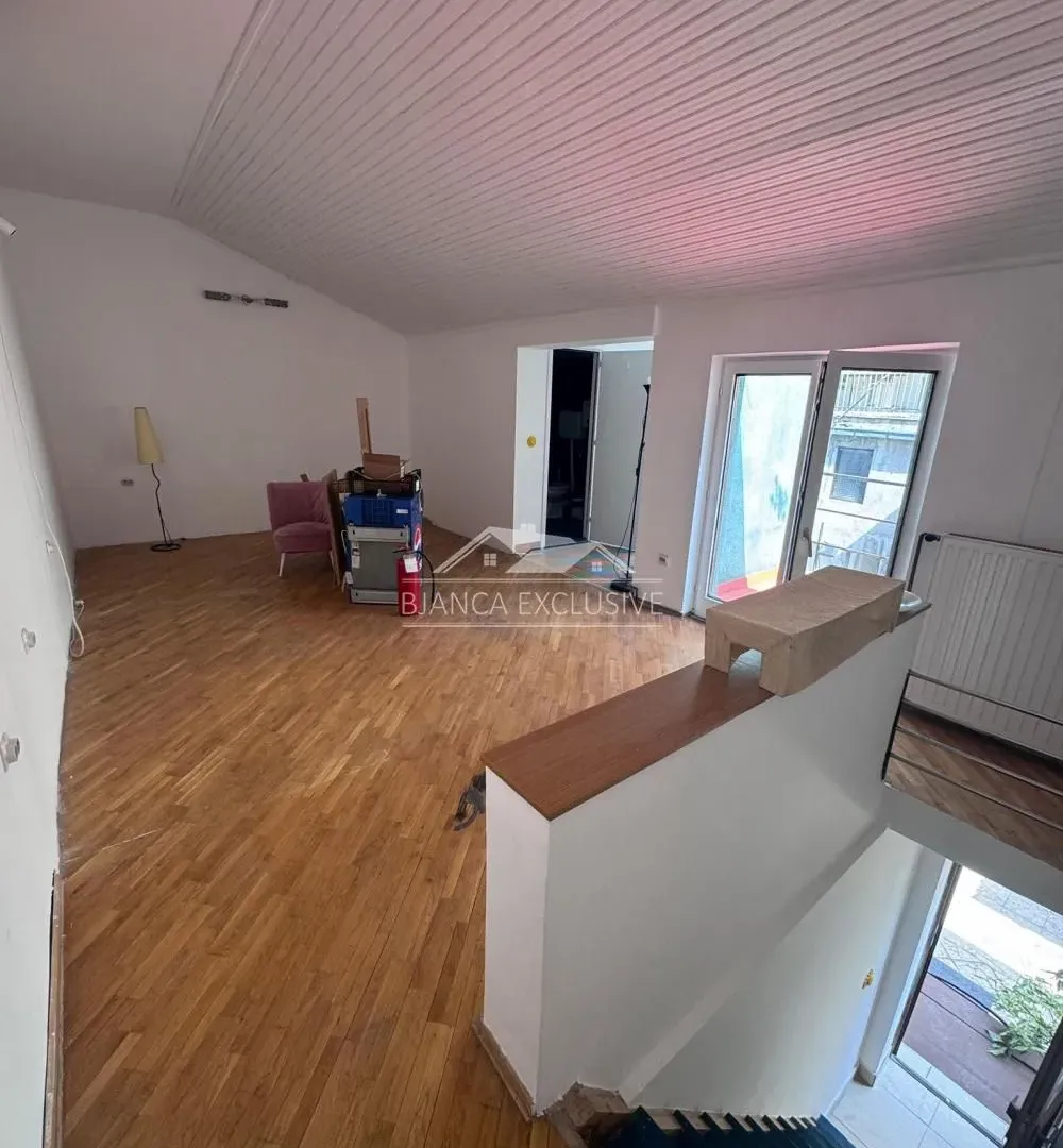 Prodaja, stan, 166m², Vračar Sve Podlokacije, Beograd