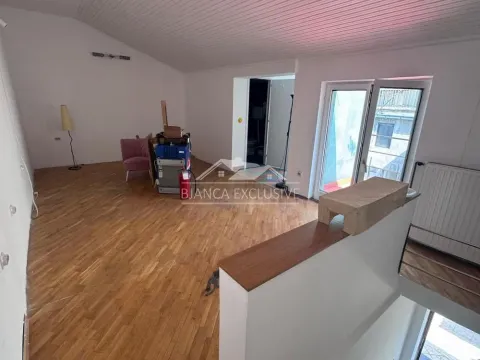 Prodaja, stan, 166m², Vračar Sve Podlokacije, Beograd - image 3