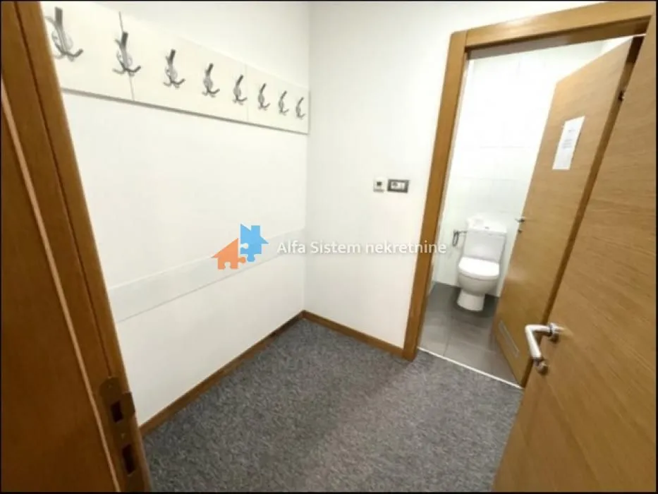 Rent, office space, 200m², Novi Beograd Sve Podlokacije, Beograd