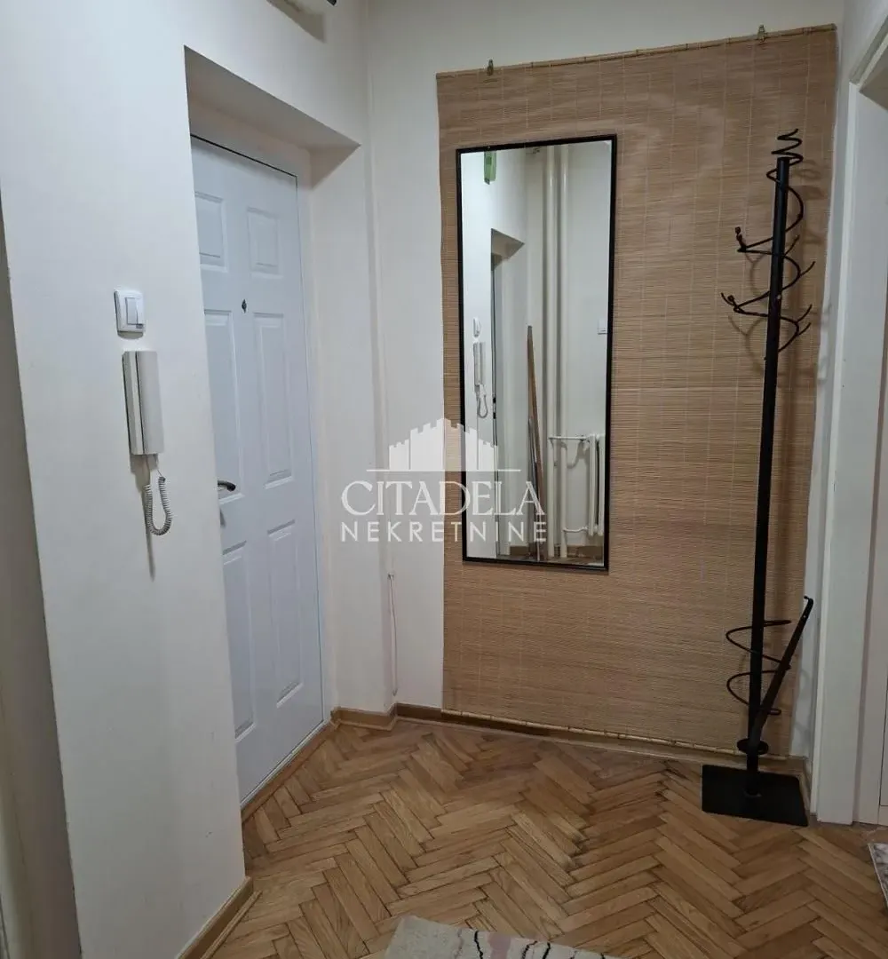 Rent, two bedroom apartment, 53m², Čukarica, Beograd