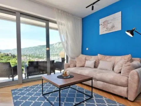 Sale, one bedroom apartment, 52m², Dobrota, Kotor - image 3