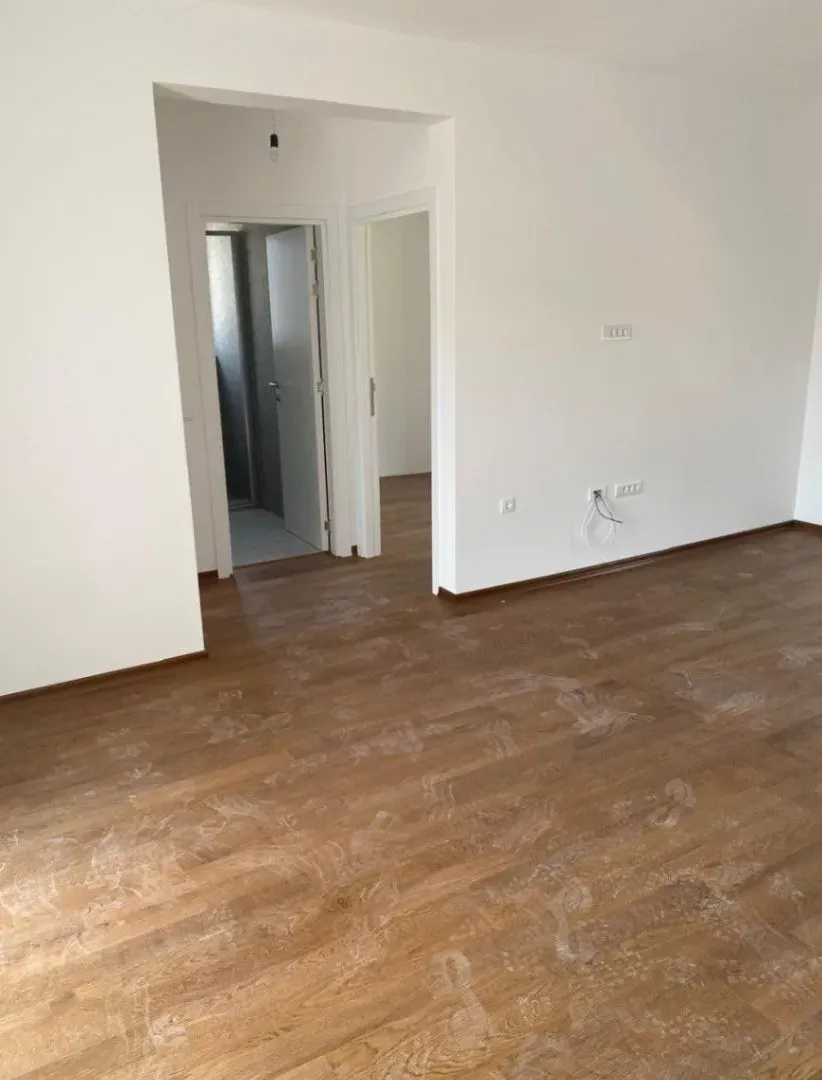 Prodaja, dvosoban stan, 60m², Bar, Crna Gora
