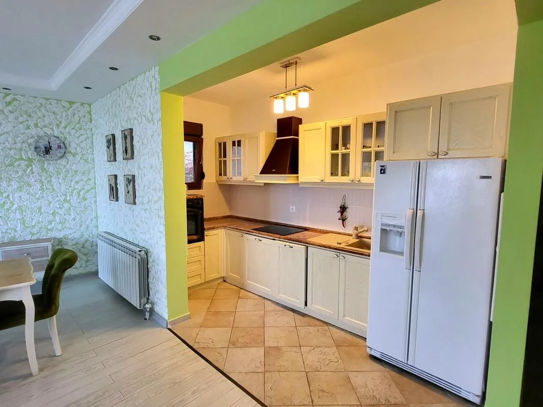 Sale, two bedroom apartment, 119m², Dobra Voda, Budva